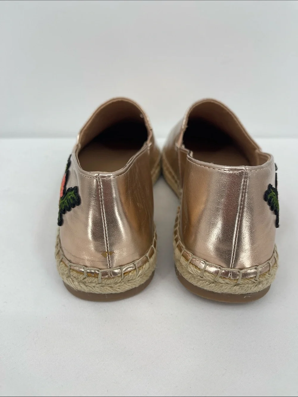 A NEW DAY Metallic Rose Gold Floral Appliqué Espadrille Slip-Ons WOMENS SIZE 8.5